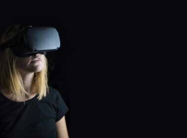 Can pornography be intimate? VR as a bridge between pleasure and closeness